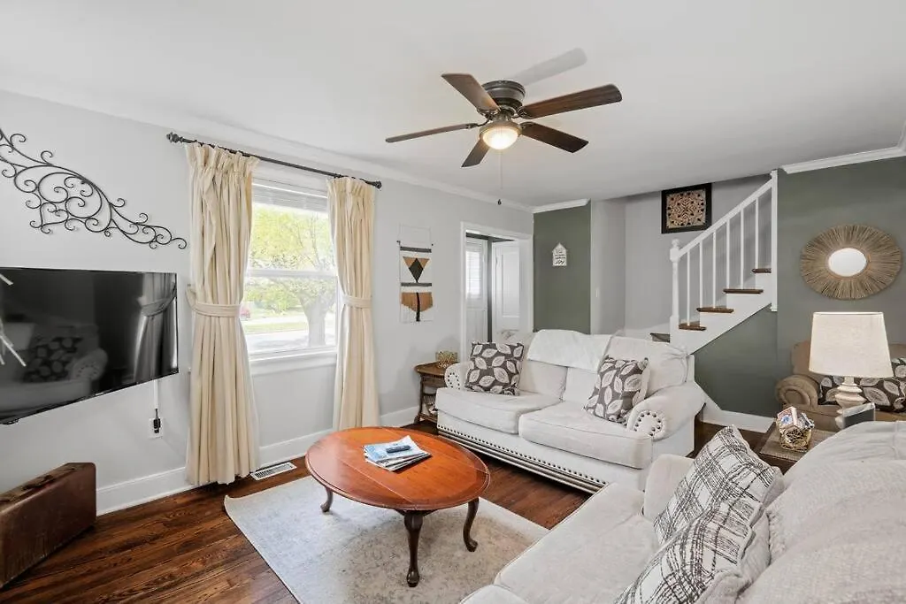 Private House + Yard Central Location To All Rva Richmond United States